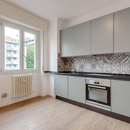 Easylife - Cozy & Comfy Apt In Design District Milán Exteriér fotografie